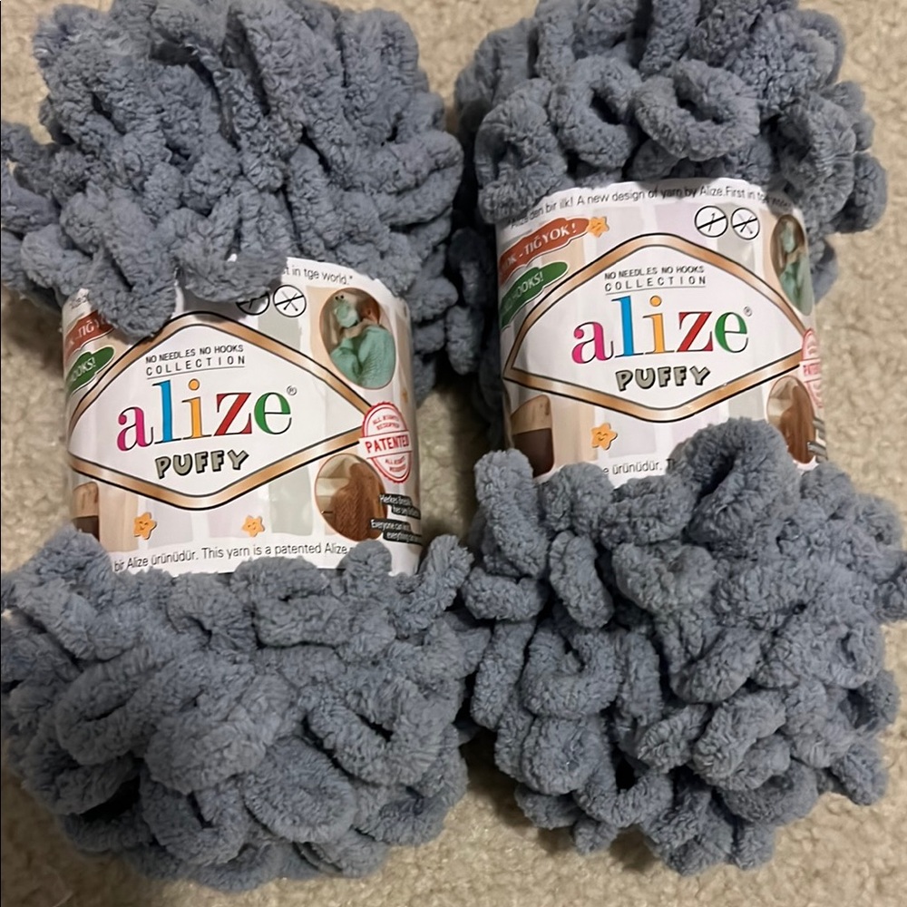Alize Puffy Yarn in Gray